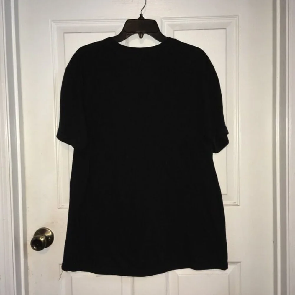 Like New Mickey & Co Shirt Large - Picture 3 of 3